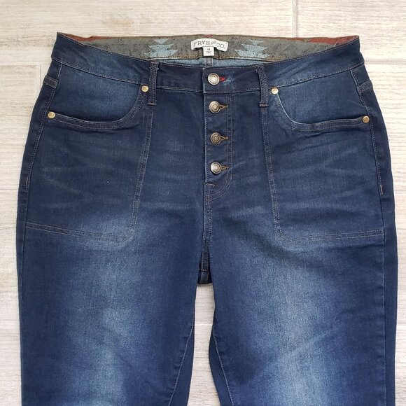 Frye and Co Women’s High Rise Raw Hem Button Fly Boot Cut Jeans 14 - Picture 3 of 8